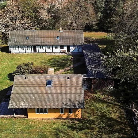 Feriehus 6 Person In Aakirkeby-by Traum *